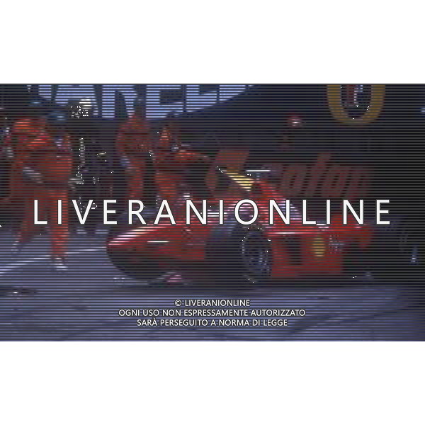 RETROSPETTIVA EDDIE IRVINE PILOTA F1 NELLA FOTO EDDIE IRVINE NEL 1998 CON LA FERRARI F 300 AG ALDO LIVERANI SAS
