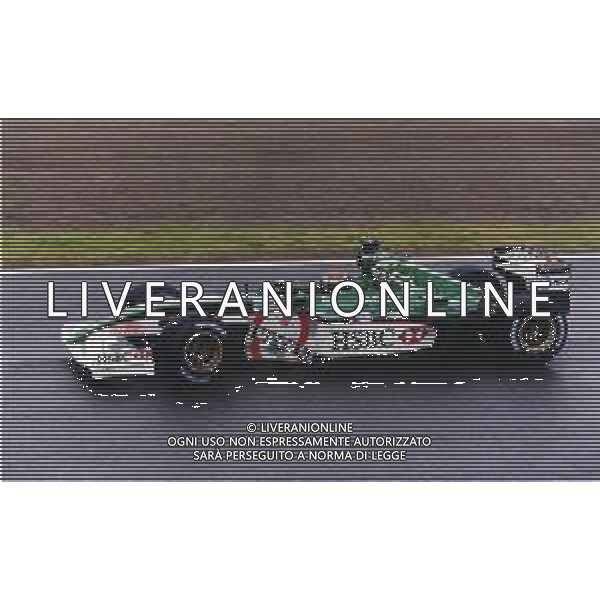 RETROSPETTIVA EDDIE IRVINE PILOTA F1 NELLA FOTO EDDIE IRVINE NEL 2002 SULLA JAGUAR R3 AG ALDO LIVERANI SAS  