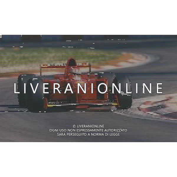 RETROSPETTIVA EDDIE IRVINE PILOTA F1 NELLA FOTO EDDIE IRVINE NEL 1997 CON LA FERRARI F 310 B AG ALDO LIVERANI SAS 
