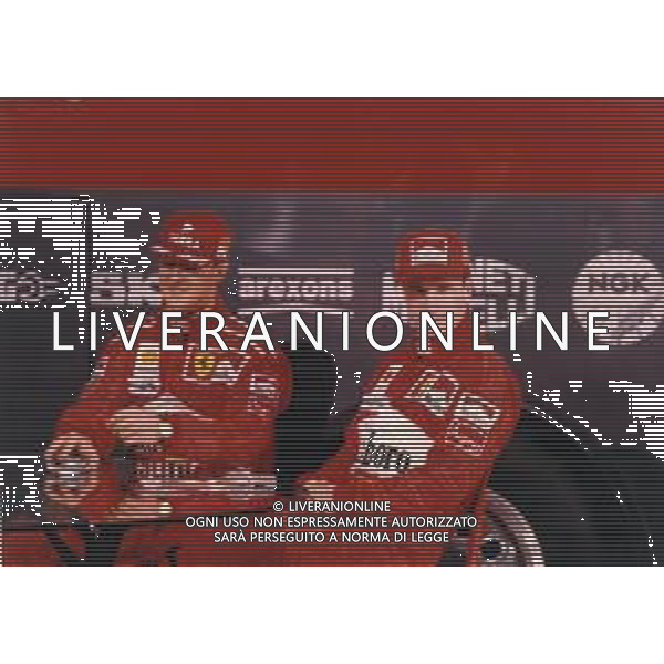 RETROSPETTIVA EDDIE IRVINE PILOTA F1 NELLA FOTO EDDIE IRVINE NEL 1997 CON LA FERRARI F 310 B CON MICHAEL SCHUMACHER AG ALDO LIVERANI SAS 