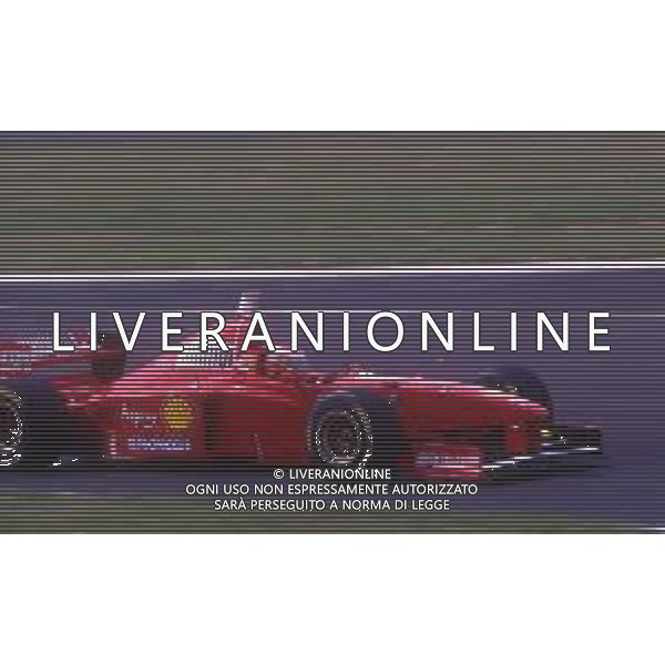 RETROSPETTIVA EDDIE IRVINE PILOTA F1 NELLA FOTO EDDIE IRVINE NEL 1997 CON LA FERRARI F 310 B AG ALDO LIVERANI SAS 
