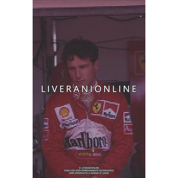 RETROSPETTIVA EDDIE IRVINE PILOTA F1 NELLA FOTO EDDIE IRVINE NEL 1997 CON LA FERRARI F 310 B AG ALDO LIVERANI SAS 