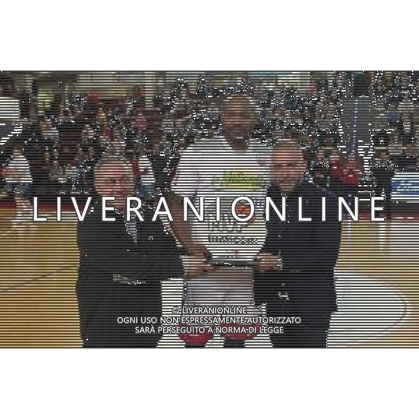 14 04 2019 LE NATURELLE-MONTEGRANARO BASKET SERIE A2 NELLA FOTO DA SINISTRA SPONSOR ALESSANDRO CURTI B.J.RAYMOND E MAIN SPONSOR FEDERICO LIONELLO LE NATURELLE © SANNA / AGENZIA ALDO LIVERANI SAS