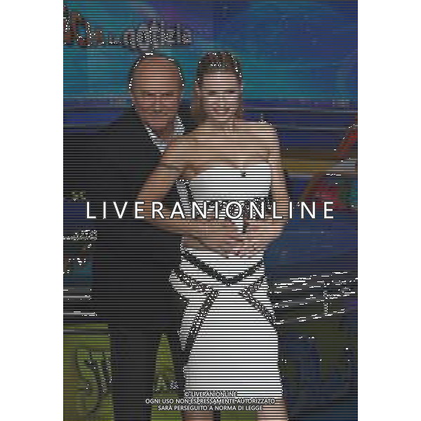 Cologno Monzese ( MI ) 15/04/2019 Mediaset - Photocall Striscia la Notizia Nella foto: Gerry Scotti e Michelle Hunziker PH Lauro Montagnini AG ALDO LIVERANI SAS