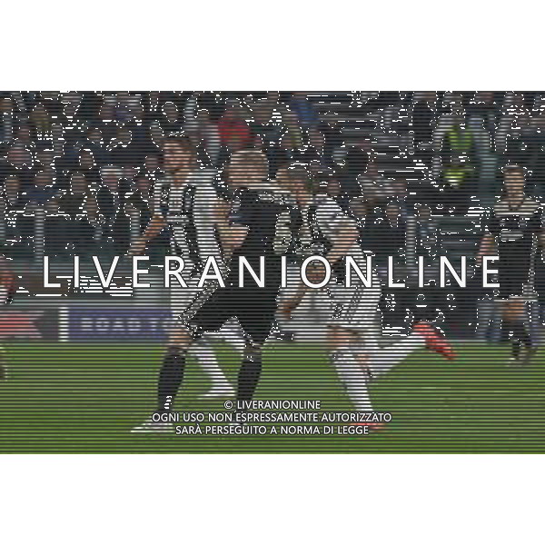 Torino 16.04.2019 Allianz Stadium 4 di finale Champions League Juventus vs Ajax ©Falzone/Agenzia Aldo Liverani NELLA FOTO : il Gol di Donny van de Beek © AGENZIA ALDO LIVERANI SAS - JUVENTUS vs AJAX ritorno quarti di finale Champions League 16.04.2019
