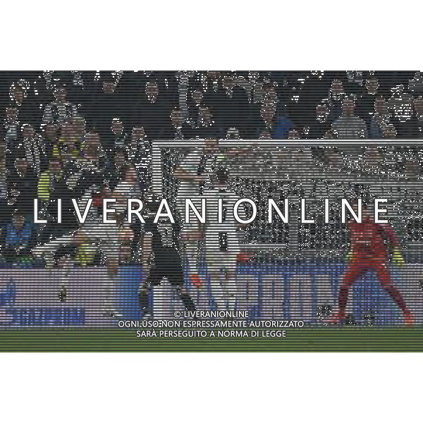 Torino 16.04.2019 Allianz Stadium 4 di finale Champions League Juventus vs Ajax ©Falzone/Agenzia Aldo Liverani NELLA FOTO : il gol di Matthijs de Ligt © AGENZIA ALDO LIVERANI SAS - JUVENTUS vs AJAX ritorno quarti di finale Champions League 16.04.2019