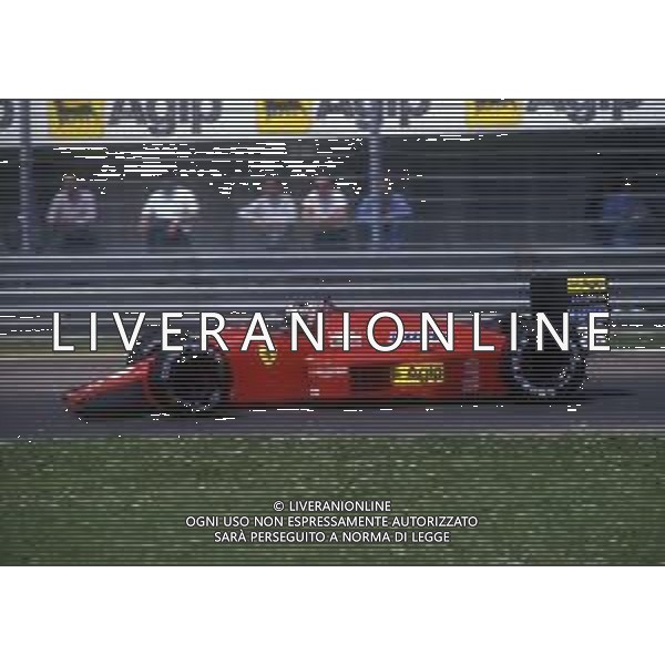 RETROSPETTIVA GERHARD BERGER PILOTA F1 NELLA FOTO GERHARD BERGER CON LA FERRARI 1987 AG ALDO LIVERANI SAS 