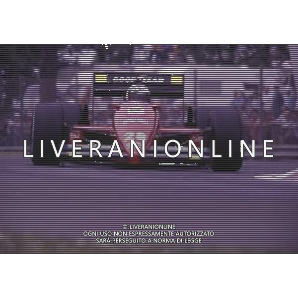 RETROSPETTIVA GERHARD BERGER PILOTA F1 NELLA FOTO GERHARD BERGER CON LA FERRARI 1987 AG ALDO LIVERANI SAS 