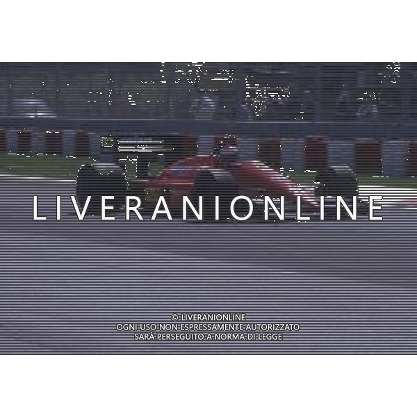 RETROSPETTIVA GERHARD BERGER PILOTA F1 NELLA FOTO GERHARD BERGER CON LA FERRARI 1987 AG ALDO LIVERANI SAS 