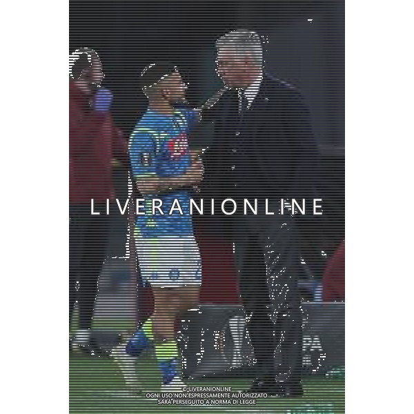 NAPOLI - ARSENAL RITORNO QUARTI DI FINALE EUROPA LEAGUE 18.04.2019 NELLA FOTO CARLO ANCELOTTI RINCUORA LORENZO INSIGNE PER I FISCHI RICEVUTI ©MOSCA / AGENZIA ALDO LIVERANI SAS