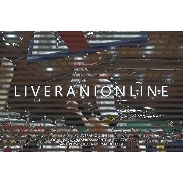 Legnano (MI) - 20 aprile 2019 Campionato Serie A2 girone ovest Legnano Basket Knights vs Virtus Roma nella foto il capitano Massimo Chessa taglia la retina foto Roberto Garavaglia