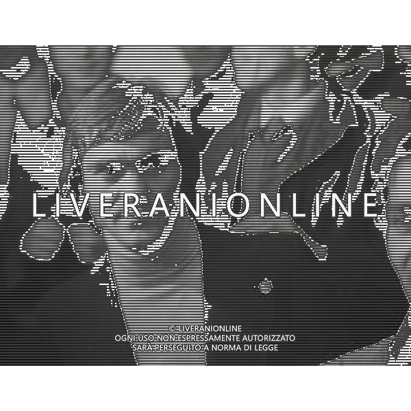 1973 MILANO -ARRIVO DELLA NAZIONALE ITALIANA DI CALCIO DA WEMBLEY DOPO L\'INCONTRO INGHILTERRA -ITALIA 0-1 CON GOAL DI FABIO CAPELLO NELLA FOTO GIUSEPPE SABADINI AG ALDO LIVERANI SAS