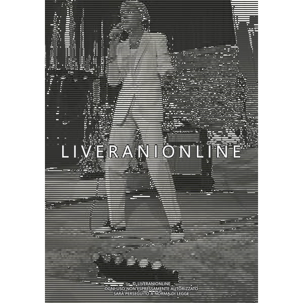 RETROSPETTIVA PATRICK JUVET CANTANTE NELLA FOTO PATRICK JUVET A VENEZIA NEL 1980 ALLA MANIFESTAZIONE GONDOLA D\'ORO AG ALDO LIVERANI SAS