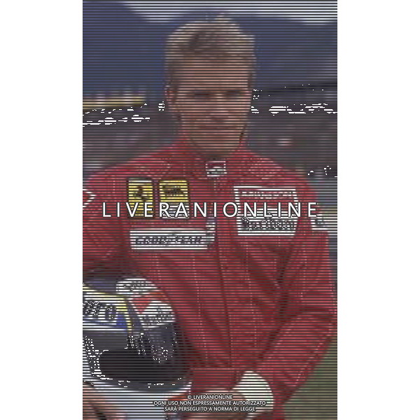 RETROSPETTIVA STEFAN JOHANSSON PILOTA F1 -1986 NELLA FOTO STEFAN JOHANSSON CON LA FERRARI AG ALDO LIVERANI SAS  