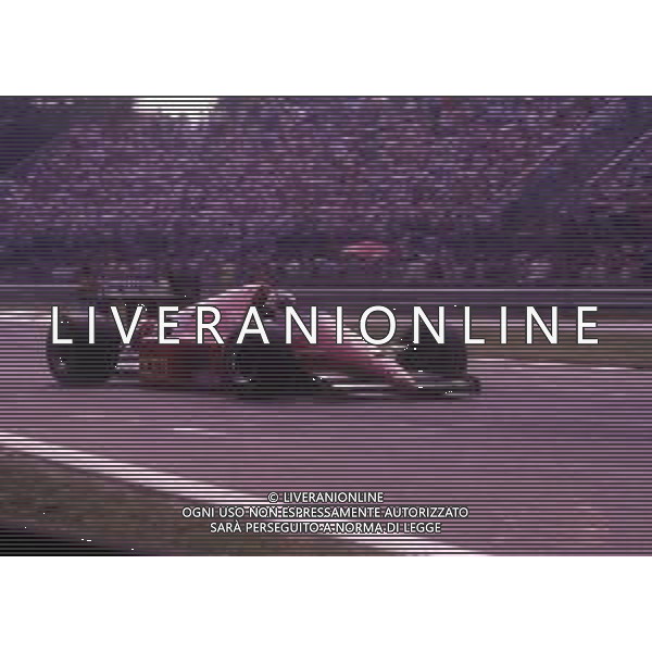 RETROSPETTIVA STEFAN JOHANSSON PILOTA F1 -1986 NELLA FOTO STEFAN JOHANSSON CON LA FERRARI AG ALDO LIVERANI SAS  