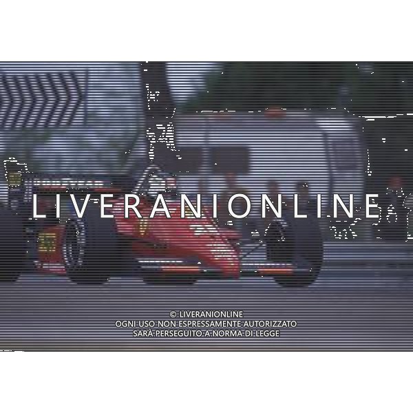RETROSPETTIVA STEFAN JOHANSSON PILOTA F1 -1985 NELLA FOTO STEFAN JOHANSSON CON LA FERRARI AG ALDO LIVERANI SAS 