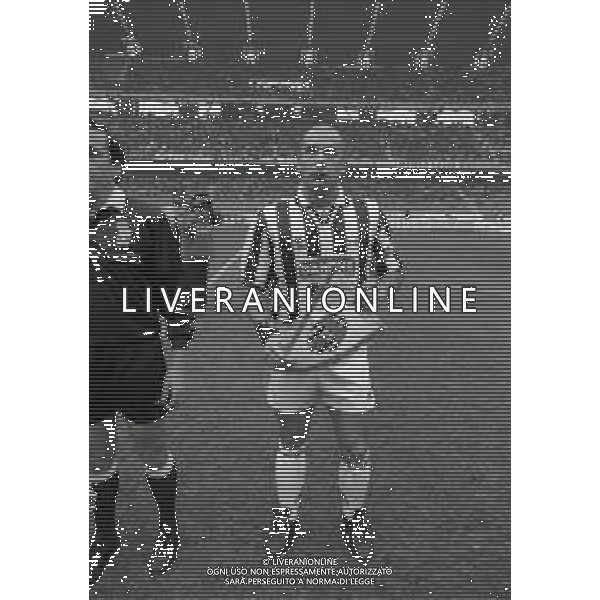 RETROSPETTIVA GIANLUCA VIALLI CALCIATORE NELLA FOTO GIANLUCA VIALLI CON LA MAGLIA DELLA JUVENTUS 1994-1995 AG ALDO LIVERANI SAS