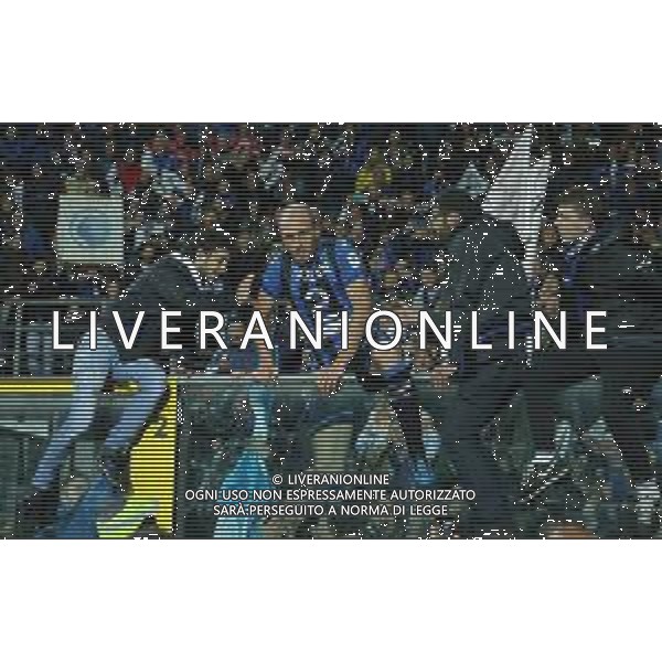 Coppa Italia TIM Cup 2018/2019 Semifinale Ritorno Bergamo - 25.04.2019 Atalanta-Fiorentina Nella Foto:Andrea Masiello festeggia con i tifosi /Ph.Vitez-Ag. Aldo Liverani
