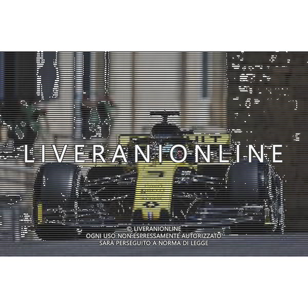 Daniel Ricciardo (AUS) Renault F1 Team RS19. 27.04.2019. Formula 1 World Championship, Rd 4, Azerbaijan Grand Prix, Baku Street Circuit, Azerbaijan, Qualifying Day. AG ALDO LIVERANI SAS-ONLY ITALY