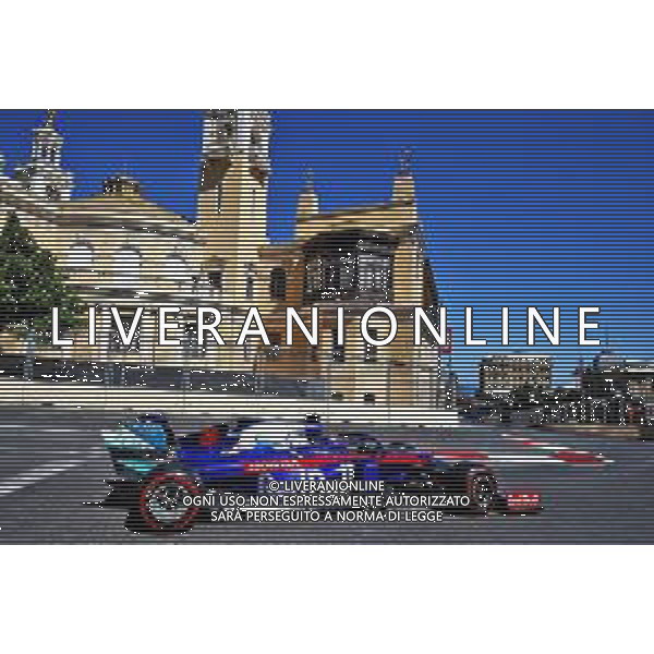 Daniil Kvyat (RUS) Scuderia Toro Rosso STR14. 27.04.2019. Formula 1 World Championship, Rd 4, Azerbaijan Grand Prix, Baku Street Circuit, Azerbaijan, Qualifying Day. AG ALDO LIVERANI SAS-ONLY ITALY