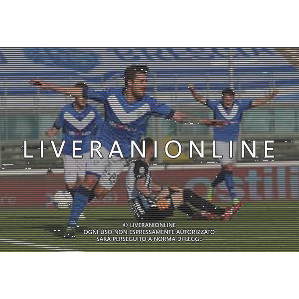 esultanza gol 1-0 di Daniele Dessena, Brescia - Ascoli partita di serie B, Brescia 1 maggio 2019. AG ALDO LIVERANI SAS