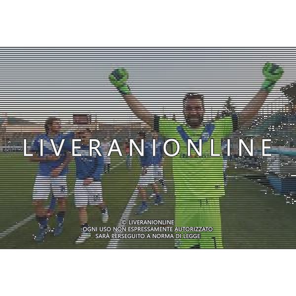 esultanza a fine partita di Enrico Alfonso , Brescia - Ascoli partita di serie B, Brescia 1 maggio 2019. AG ALDO LIVERANI SAS