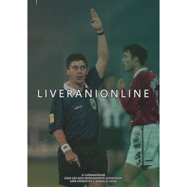 10-12-1997 TORINO-COPPA CAMPIONI JUVENTUS -MANCHESTER UNITED 1-0 NELLA FOTO ARBITRO GILLES VEISSIERE AG ALDO LIVERANI SAS