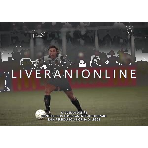 10-12-1997 TORINO-COPPA CAMPIONI JUVENTUS -MANCHESTER UNITED 1-0 NELLA FOTO ANTONIO CONTE AG ALDO LIVERANI SAS