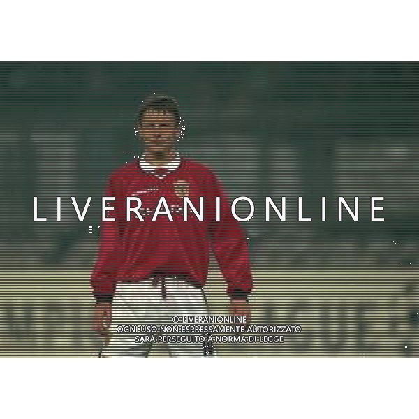 10-12-1997 TORINO-COPPA CAMPIONI JUVENTUS -MANCHESTER UNITED 1-0 NELLA FOTO Teddy Sheringham AG ALDO LIVERANI SAS 