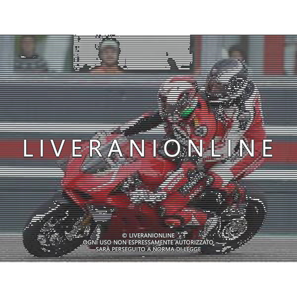 IMOLA 04 05 2019 200 MIGLIA REVIVAL UN GIRO IN MOTO DUCATI PILOTA DARIO MARCHETTI CON SINDACA MANUELA SANGIORGI E PRESIDENTE FORMULA IMOLA UBERTO SELVATICO ESTENSE NELLA FOTO NELLA CURVA VARIANTE BASSA PILOTA DARIO MARCHETTI E SINDACA MANUELA SANGIORGI ©SANNA / AGENZIA ALDO LIVERANI SAS