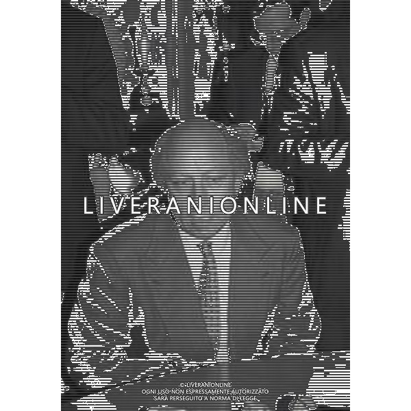 1994-MILANO SEDE INTER PIAZZA DUSE PRESENTAZIONE DEL NUOVO ALLENATORE OTTAVIO BIANCHI NELLA FOTO OTTAVIO BIANCHI AG ALDO LIVERANI SAS