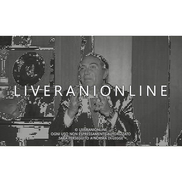1994-MILANO SEDE INTER PIAZZA DUSE PRESENTAZIONE DEL NUOVO ALLENATORE OTTAVIO BIANCHI NELLA FOTO ERNESTO PELLEGRINI PRESIDENTE INTER AG ALDO LIVERANI SAS