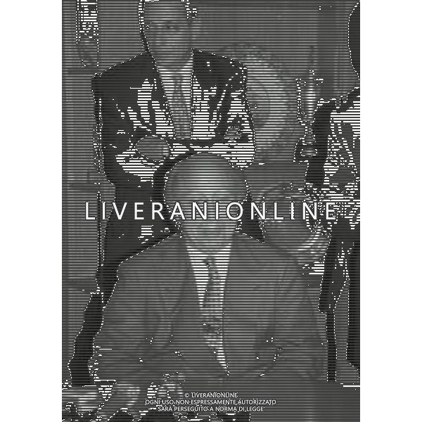 1994-MILANO SEDE INTER PIAZZA DUSE PRESENTAZIONE DEL NUOVO ALLENATORE OTTAVIO BIANCHI NELLA FOTO OTTAVIO BIANCHI AG ALDO LIVERANI SAS