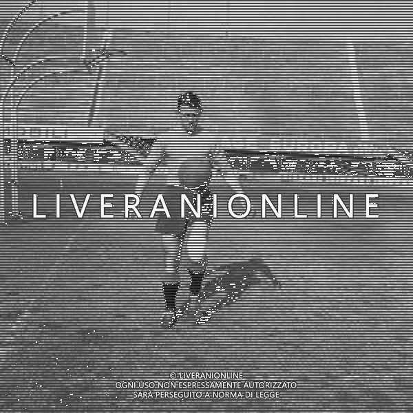 RADUNO E ALLENAMENTO DELLA NAZIONALE ITALIANA A FIRENZE 1957 - RETROSPETTIVA NELLA FOTO EDDIE FIRMANI ©ARCHIVIO / AGENZIA ALDO LIVERANI SAS