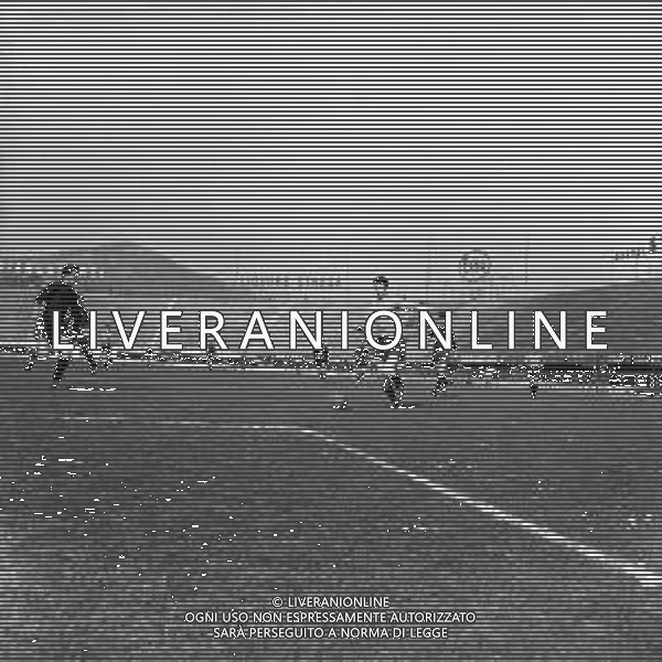 RADUNO E ALLENAMENTO DELLA NAZIONALE ITALIANA A FIRENZE 1957 - RETROSPETTIVA NELLA FOTO EDDIE FIRMANI ©ARCHIVIO / AGENZIA ALDO LIVERANI SAS