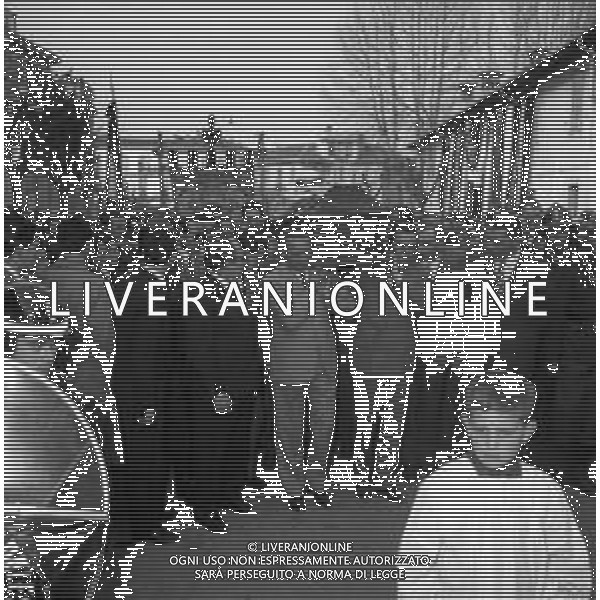 Funerali del pilota automobilistico Eugenio Castellotti, a Lodi il 16.03.1957 - RETROSPETTIVA ©ARCHIVIO / AGENZIA ALDO LIVERANI SAS