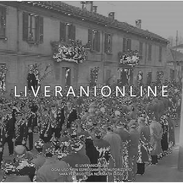 Funerali del pilota automobilistico Eugenio Castellotti, a Lodi il 16.03.1957 - RETROSPETTIVA ©ARCHIVIO / AGENZIA ALDO LIVERANI SAS