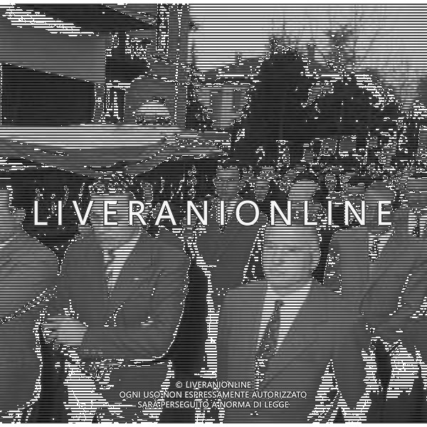 Funerali del pilota automobilistico Eugenio Castellotti, a Lodi il 16.03.1957 - RETROSPETTIVA ©ARCHIVIO / AGENZIA ALDO LIVERANI SAS