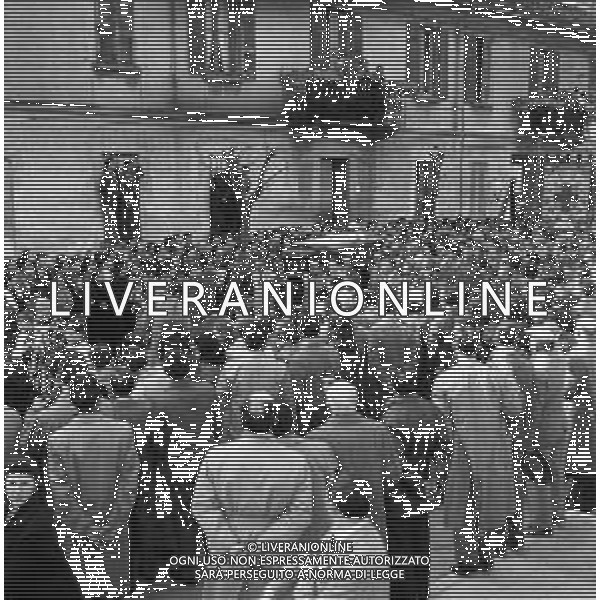 Funerali del pilota automobilistico Eugenio Castellotti, a Lodi il 16.03.1957 - RETROSPETTIVA ©ARCHIVIO / AGENZIA ALDO LIVERANI SAS