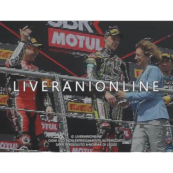 IMOLA 11 05 2019 SUPERBIKE SABATO GARA 1 NELLA FOTO SINDACA MANUELA SANGIORGI PREMIA ALVARO BAUTISTA - Superbike Gara 1 ©SANNA / AGENZIA ALDO LIVERANI SAS