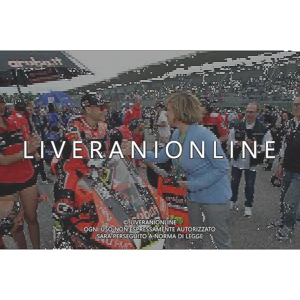 IMOLA 11 05 2019 SUPERBIKE SABATO GARA 1 NELLA FOTO SINDACA MANUELA SANGIORGI SALUTA ALVARO BAUTISTA PRIMA DELLA GARA - Superbike Gara 1 ©SANNA / AGENZIA ALDO LIVERANI SAS