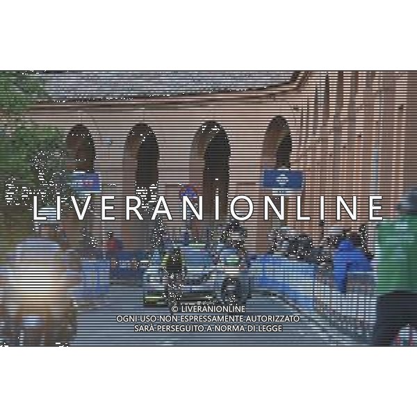 11-05-2019 Giro D\'italia; Tappa 01 Bologna - Bologna; 2019, Mitchelton - Scott; Yates, Simon; Bologna - San Luca; ©SIROTTI / AGENZIA ALDO LIVERANI SAS