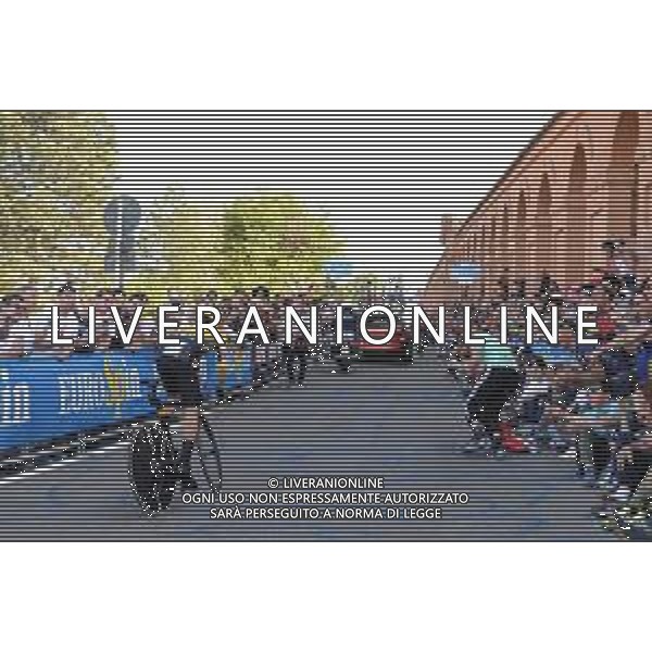 11-05-2019 Giro D\'italia; Tappa 01 Bologna - Bologna; 2019, Jumbo - Visma; Roglic, Primoz; Bologna - San Luca; ©SIROTTI / AGENZIA ALDO LIVERANI SAS