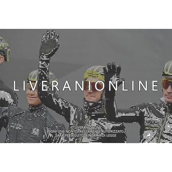 12-05-2019 Giro D\'italia; Tappa 02 Bologna - Fucecchio; 2019, Mitchelton - Scott; Yates, Simon; Bologna Piazza Maggiore; - PARTENZA ©SIROTTI / AGENZIA ALDO LIVERANI SAS