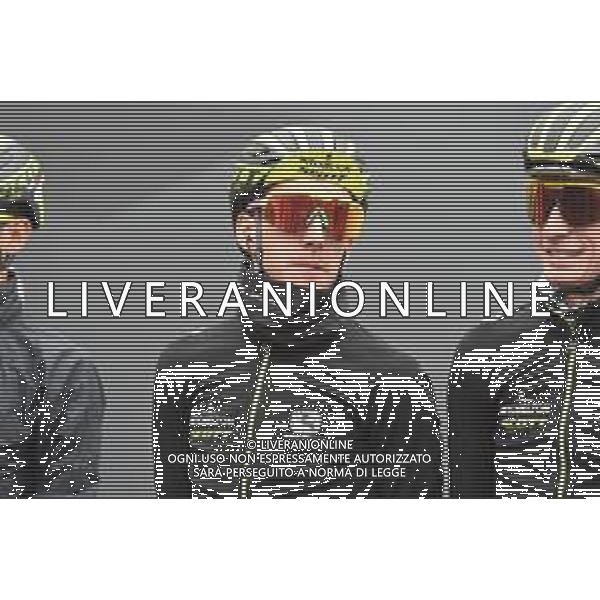 12-05-2019 Giro D\'italia; Tappa 02 Bologna - Fucecchio; 2019, Mitchelton - Scott; Yates, Simon; Bologna Piazza Maggiore; - PARTENZA ©SIROTTI / AGENZIA ALDO LIVERANI SAS