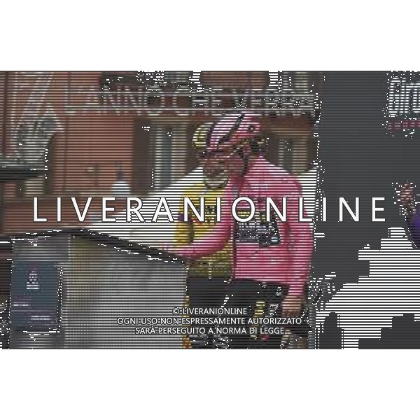 12-05-2019 Giro D\'italia; Tappa 02 Bologna - Fucecchio; 2019, Jumbo - Visma; Roglic, Primoz; Bologna Piazza Maggiore; - PARTENZA ©SIROTTI / AGENZIA ALDO LIVERANI SAS