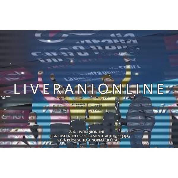 12-05-2019 Giro D\'italia; Tappa 02 Bologna - Fucecchio; 2019, Jumbo - Visma; Roglic, Primoz; Adorni, Vittorio; Fucecchio; - ARRIVO E PODIO ©SIROTTI / AGENZIA ALDO LIVERANI SAS