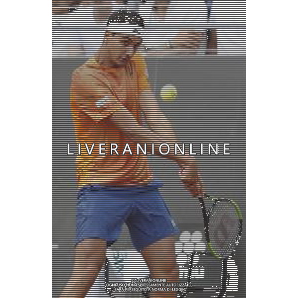 Roma 13/05/2019 - INTERNAZIONALI BNL D\' Italia 2019 - Lorenzo Sonego vs Karen Khachaanov nella foto: Lorenzo Sonego ©Claudio Zamagni/Agenzia Aldo Liverani s.a.s. Lorenzo Sonego in action during the Woman Singles match between Lorenzo Sonego and Karen Khachaanov at the The Internazionali BNL d\'Italia 2019 at Foro Italico on May 13, 2015 in Rome, Italy. / AGENZIA ALDO LIVERANI SAS