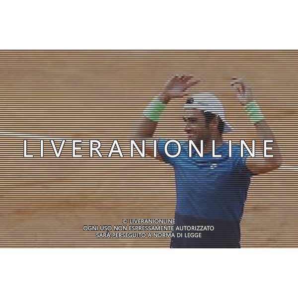 Roma 13/05/2019 - INTERNAZIONALI BNL D\' Italia 2019 - Alexander Zverev vs Matteo Berrettini - nella foto: Esultanza Matteo Berrettini ©Claudio Zamagni/Agenzia Aldo Liverani s.a.s. Matteo Berrettini celebrates after scoring during the mens match between Alexander Zverev and Matteo Berrettini at the The Internazionali BNL d\'Italia 2019 at Foro Italico on May 14, 2019 in Rome, Italy. / AGENZIA ALDO LIVERANI SAS