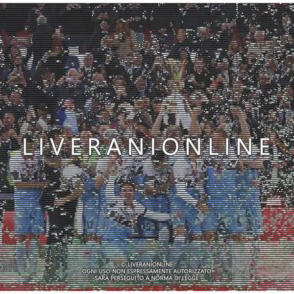 Atalanta - Lazio Finale di Coppa Italia 2019 TIM CUP 15/05/2019 - nella foto: esultanza finale con la coppa premiazione ©Claudio Zamagni/Agenzia Aldo Liverani \final exultation with the trophy during Italian TIM CUP final match between Atalanta and Lazio at Rome Olympic Stadium on May 15 2019 photo credit by Claudio Zamagni/Aldo Liverani Photo Agency / AGENZIA ALDO LIVERANI SAS